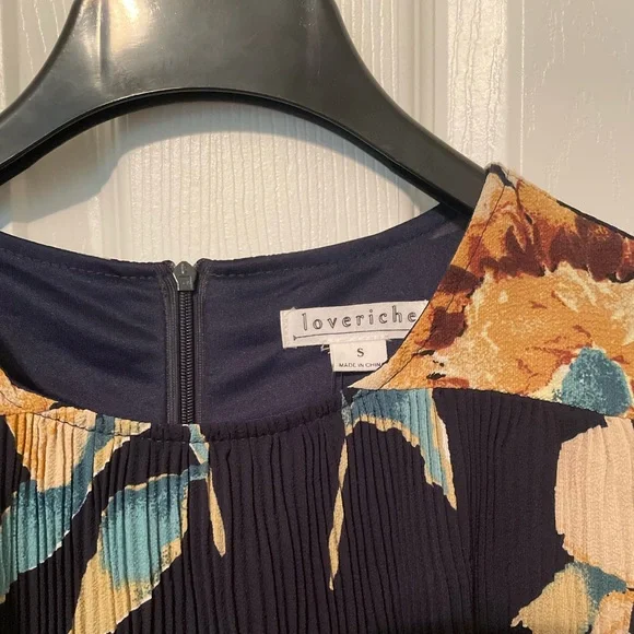 Love Riche Ruffle dress - Picture 4 of 5